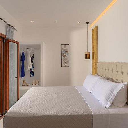 Апартаменты Auster House Santorini Камари Экстерьер фото
